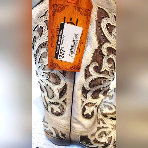 Authentic Corral Boots size 7 1/2. NWT - Picture 12 of 15